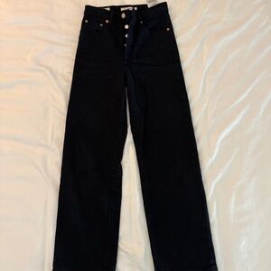 Levi’s Ribcage Jeans